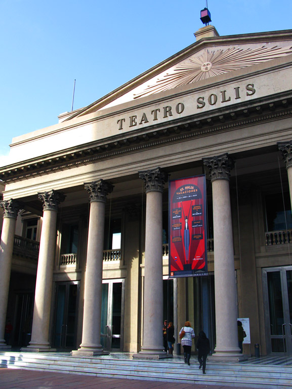 Teatro Solís. Foto: GC/Blog Vambora