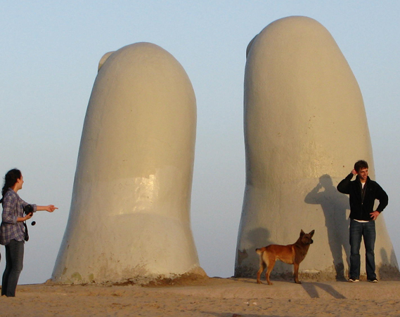 La Mano em Punta del Este. Foto: GC/Blog Vambora