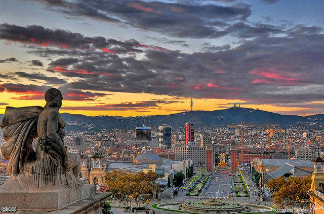 Montjuic, Barcelona Vista de Barcelona, do Montjuic. Foto: MorBCN, Flickr