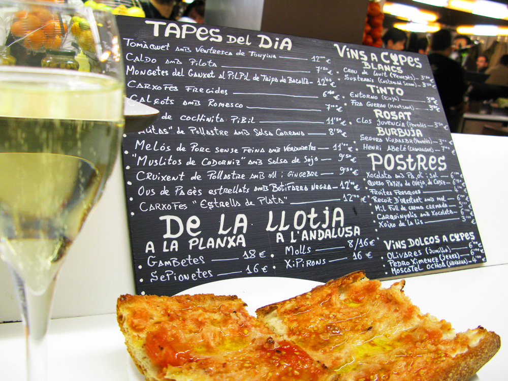 Tapaç 24, um dos melhores bares de tapas de Barcelona. Foto: GC/Blog Vambora!