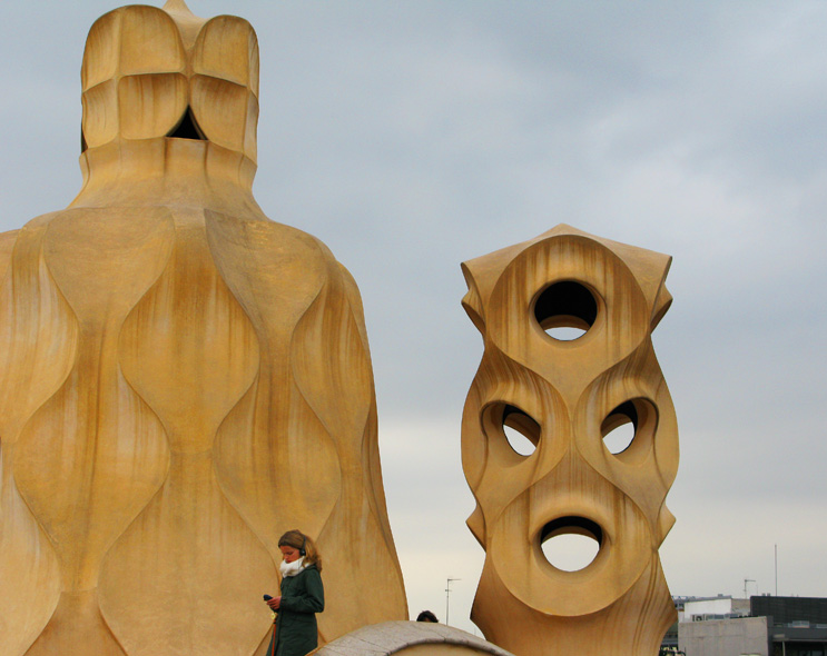 Chaminés muito loucas de Gaudí, na La Pedrera. Foto: GC/Blog Vambora!