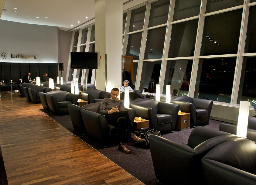 Lounge Primeira Classe Lufhthansa. Foto: GC/Blog Vambora!