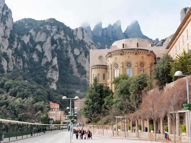 Montserrat - Bate volta Barcelona