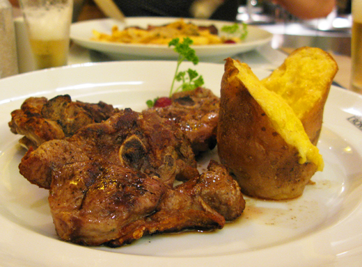 Restaurante Hotel Serrano Restaurante Hotel Serrano. Foto: GC/Blog Vambora!
