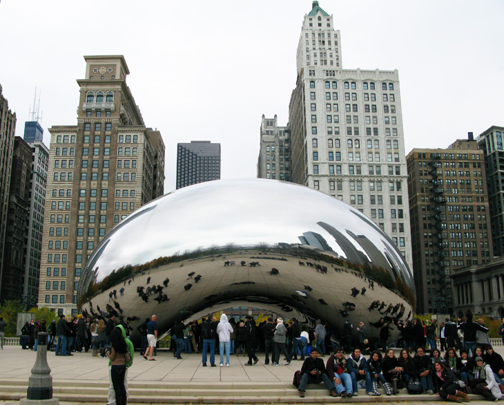 Cloud Gate Millennium Park O Cloud Gate no Millennium Park. Foto: GC/Blog Vambora!