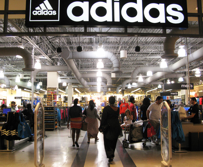 A gigante loja da Adidas no Sawgrass. Foto: GC/Blog Vambora!