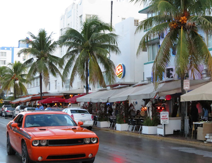 Ocean Drive em Miami. Foto: Blog Vambora!