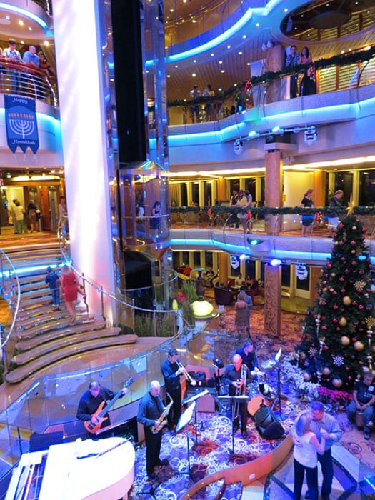 Navio Splendour of the Seas. Foto: Blog Vambora!