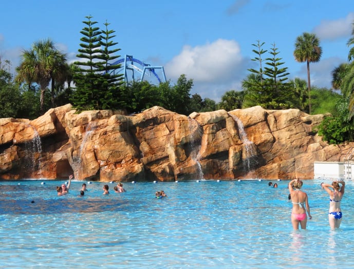 Piscina no Aquatica