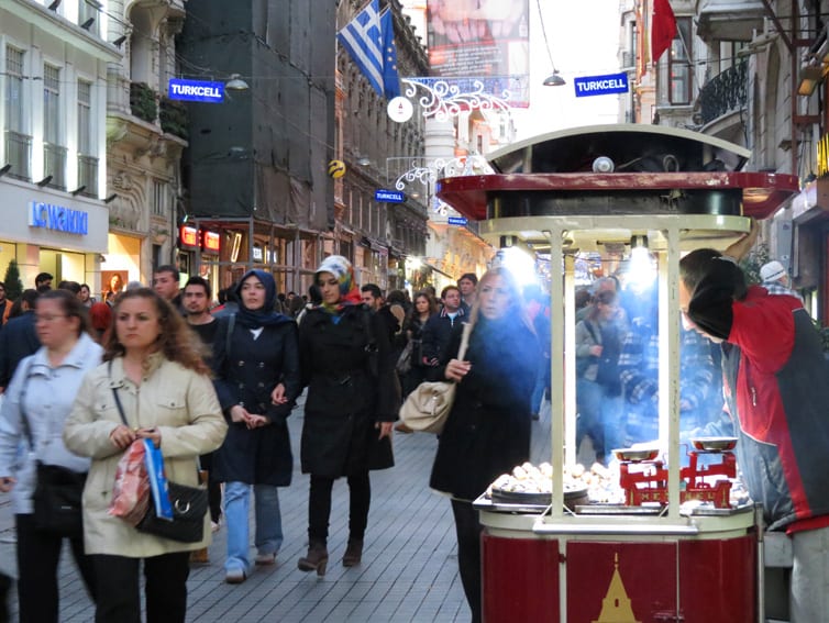 Istiklal, Istambul