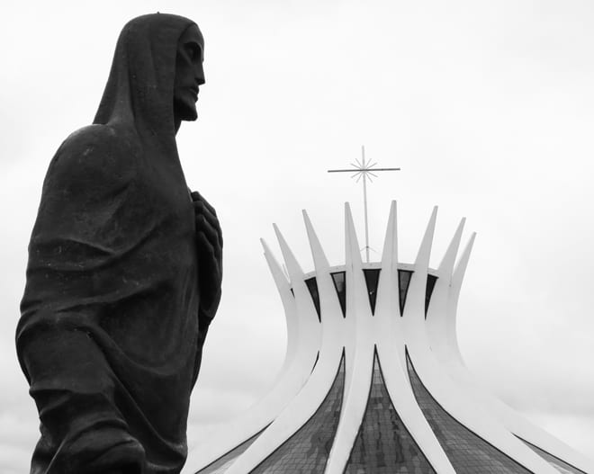 catedral metropolitana de Brasília