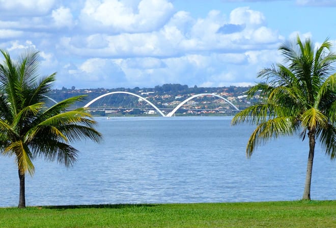Ponte JK Ponte JK vista do Pontão. Foto: Pedro Xavier de Mendonça/Flickr