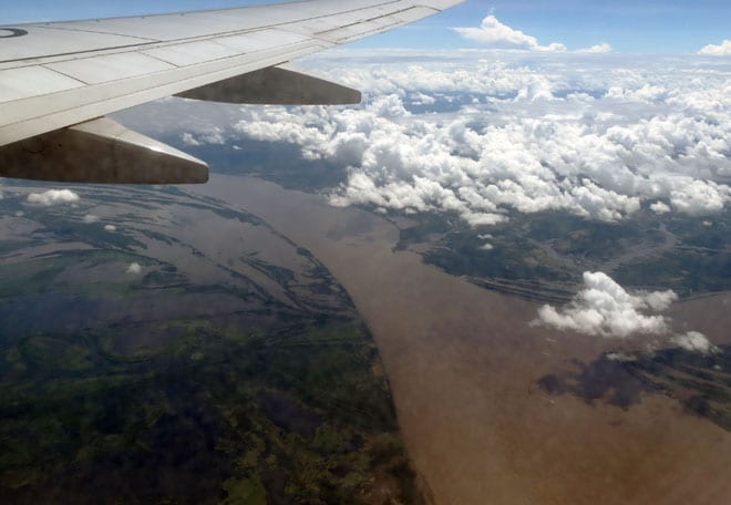 Rio Amazonas e Floresta Amazônica
