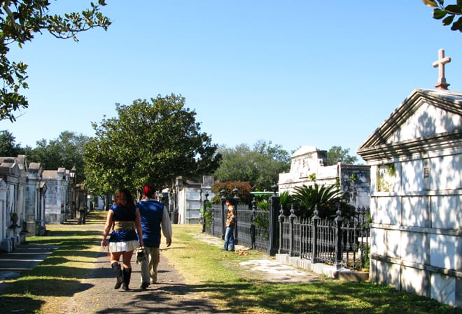 Cemitério Lafayette em New Orleans durante o Halloween