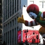 Roteiro Cultural: O feriado de Thanksgiving e a Macy’s Thanksgiving Day Parade em Nova York Ronald Mcdonald's Macy's Parede