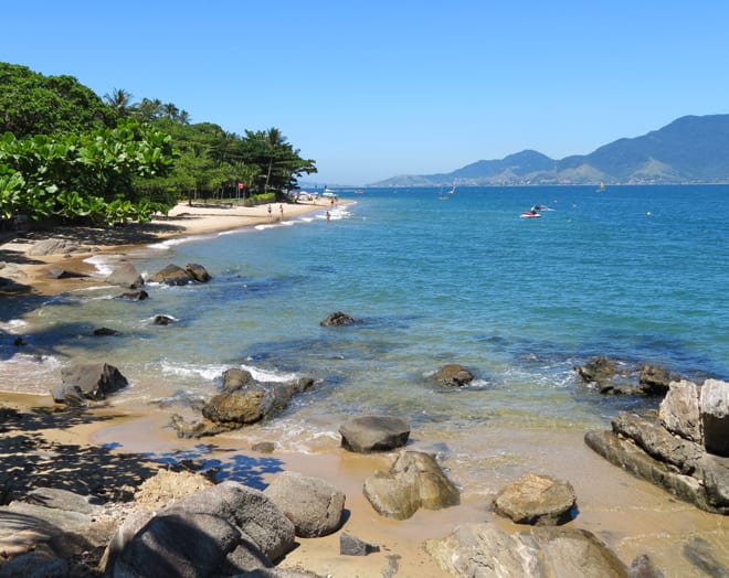 Praia em Ilhabela