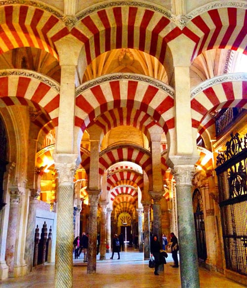 Mezquita-Catedral de Córdoba, uma das maiores atrações da Andaluzia. 