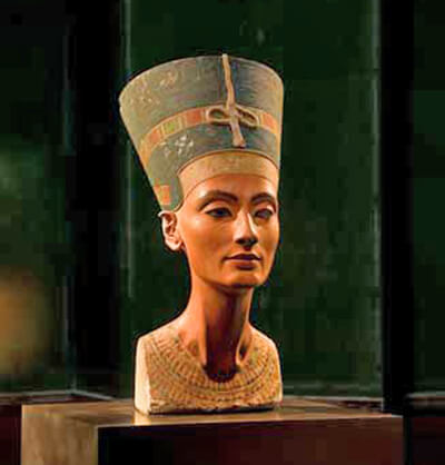 Busto de Nefertiti no Neues Museum