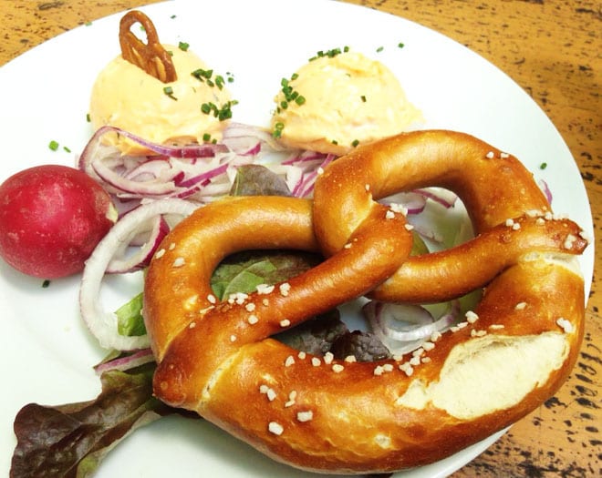 Pretzel ou Bretzel, uma das comidas típicas da Alemanha