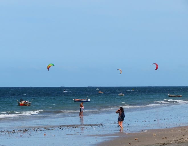 Kitesurf na Praia do Preá, no Ceará. Foto: GC/Blog Vambora!