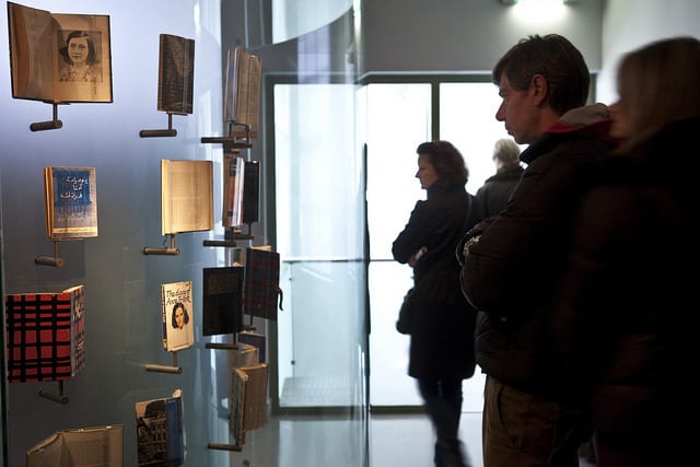 Exposição na Casa de Anne Frank em Amsterdam. Foto:© Anne Frank House / Photographer: Cris Toala Olivares