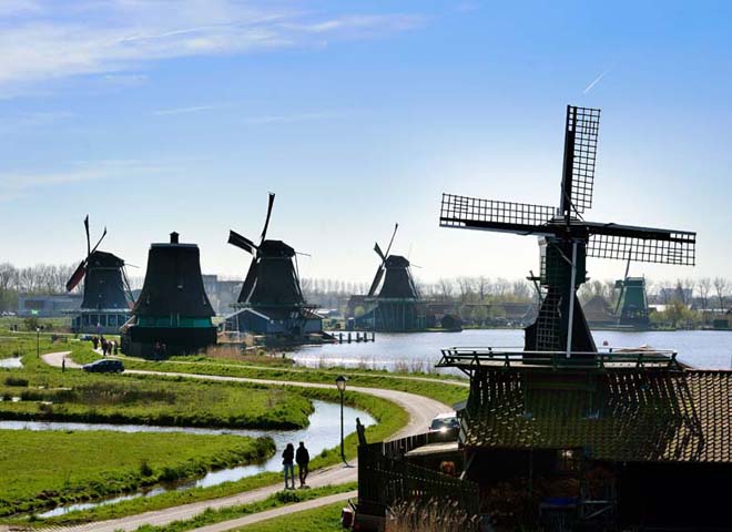 Zaanse Schans e seus moinhos de vento. Foto: Divulgação/dezaanseschans.nl