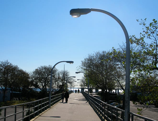 Caminho para o píer de Coney Island em NY. Foto: GC/Blog Vambora!