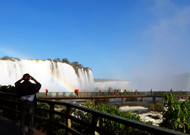 Toda beleza das Cataratas de Foz do Iguaçu na Região Sul.