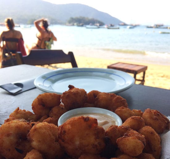 Camarão empanado no Restaurante Lua e Mar um dos melhores restaurantes em Angra dos Reis e Ilha Grande.