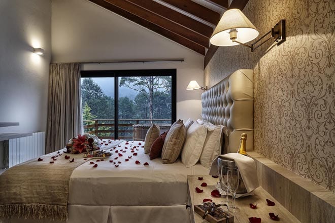 Suíte do Hotel Saint Michel em Monte Verde. Foto: Divulgação