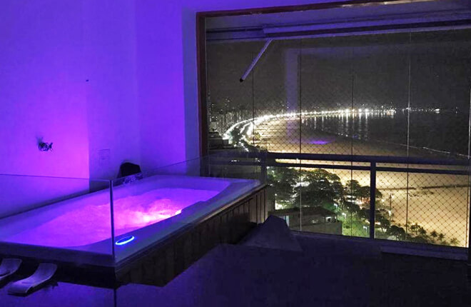 Apartamento com vista e jacuzzi em Santos