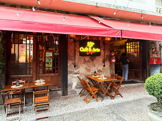 Café & Arte Bistrô em Cunha